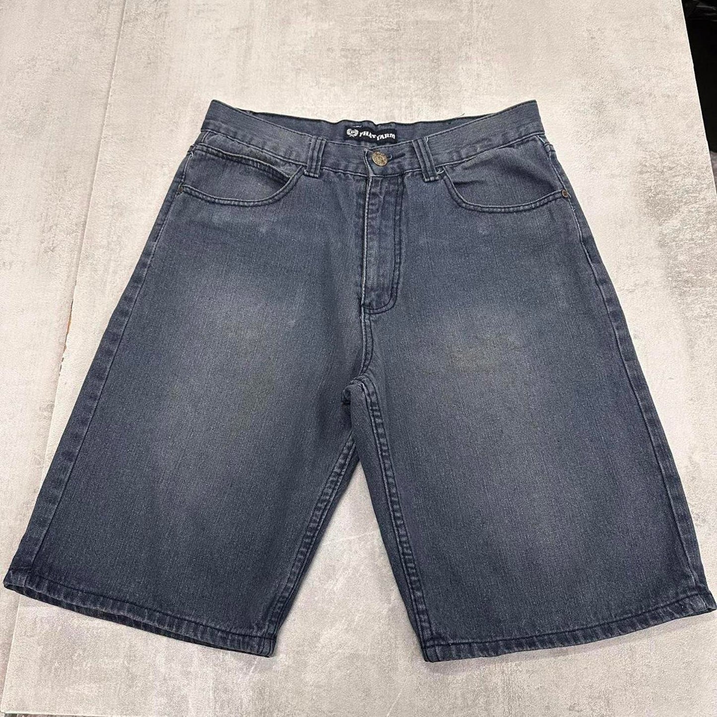 Vintage Phat Farm denim shorts W32 loose Y2K shorts pocket flaps embroidered designs