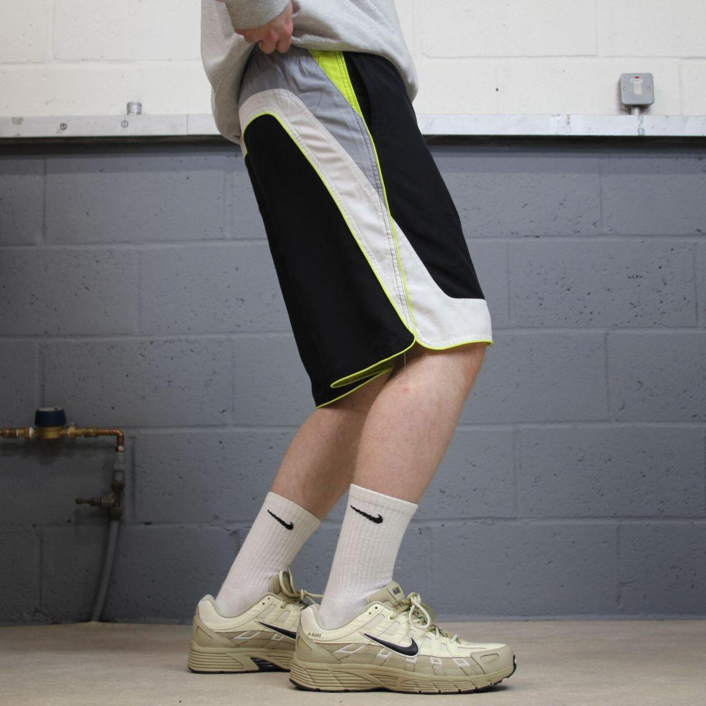 Loose Nike swim shorts y2k black Mesh lined comfy loose floaty summer gym