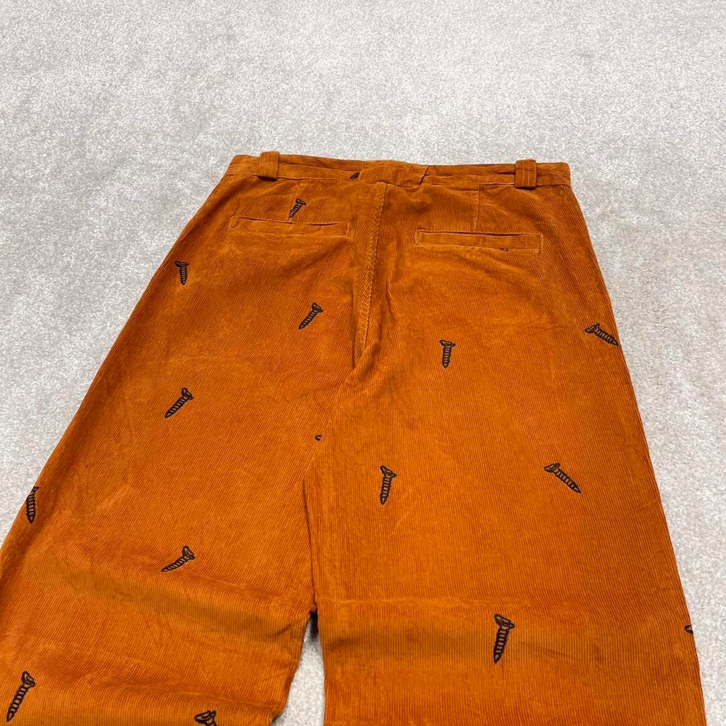 Baggy Urban Outfitters corduroy trousers wide wale orange embroidered W30 loose jumbo cord pants 90s