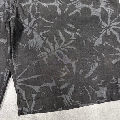 Mens Levi’s shorts W38