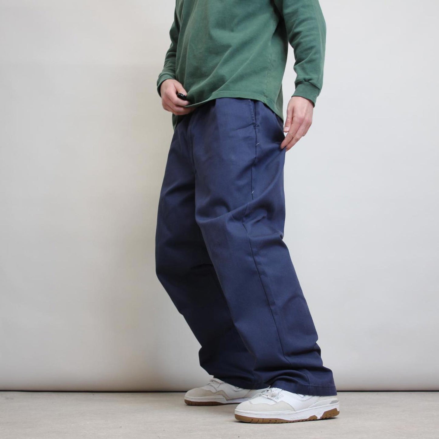 Dickies 874 pants Loose original fit W40L32 navy twill chino style skate pants
