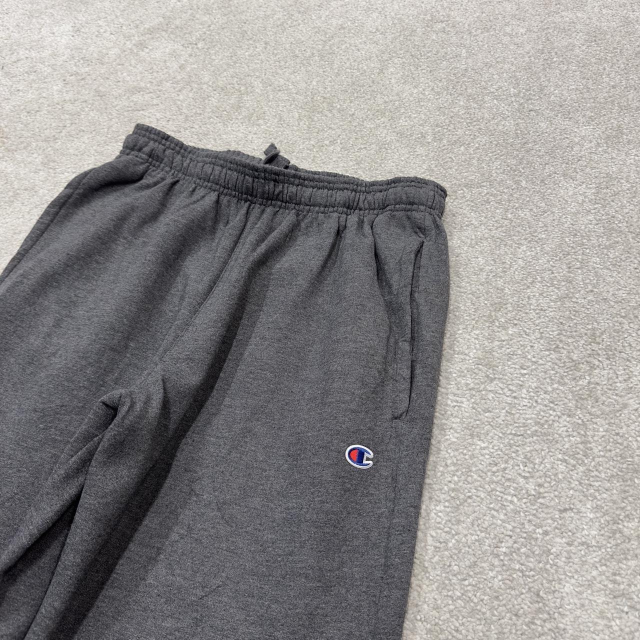 Champion grey joggers loose leg cuffed y2k Loose casual 2000s style jogging bottoms