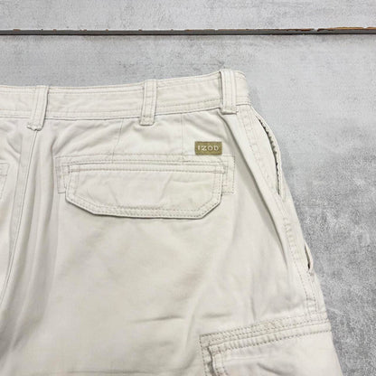 Beige IZOD cargo shorts W34