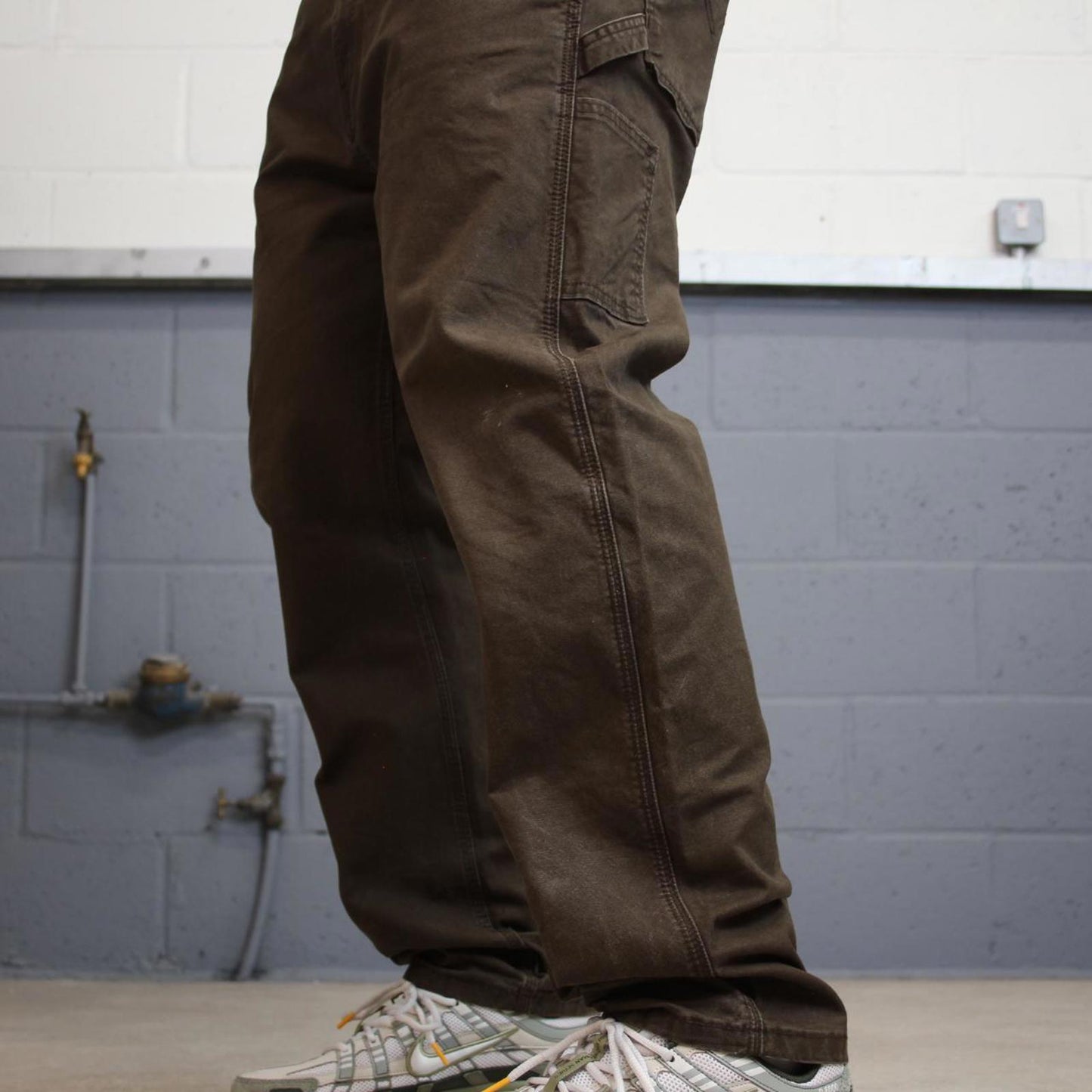 Brown Levis Carpenter Jeans W38L32