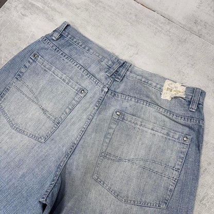 Baggy PJ Mark skate style Jorts W38 wide leg denim 90s style skater shorts stitch designs