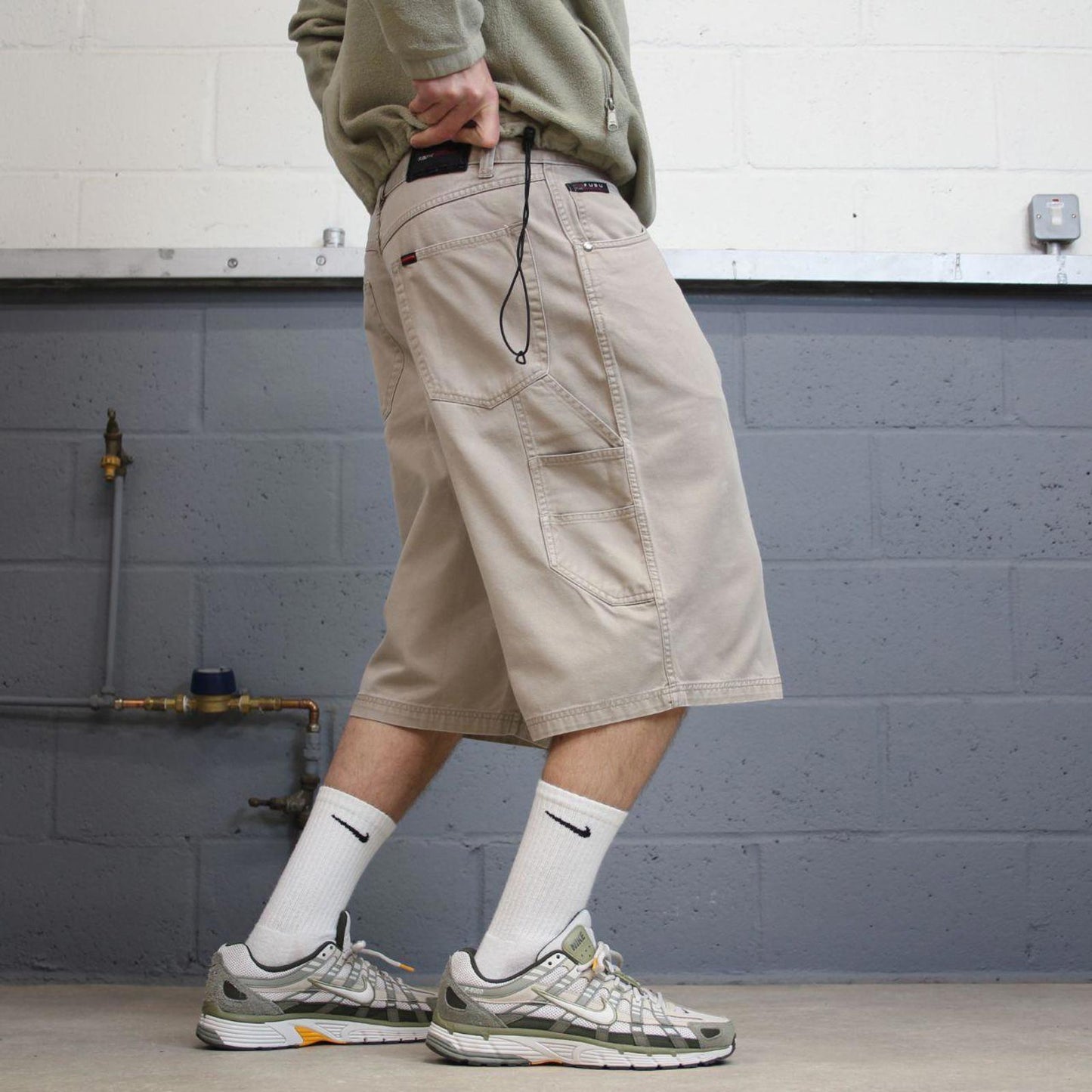 Y2k baggy FUBU carpenter shorts skater style beige Loose wide leg cargo summer festival shorts