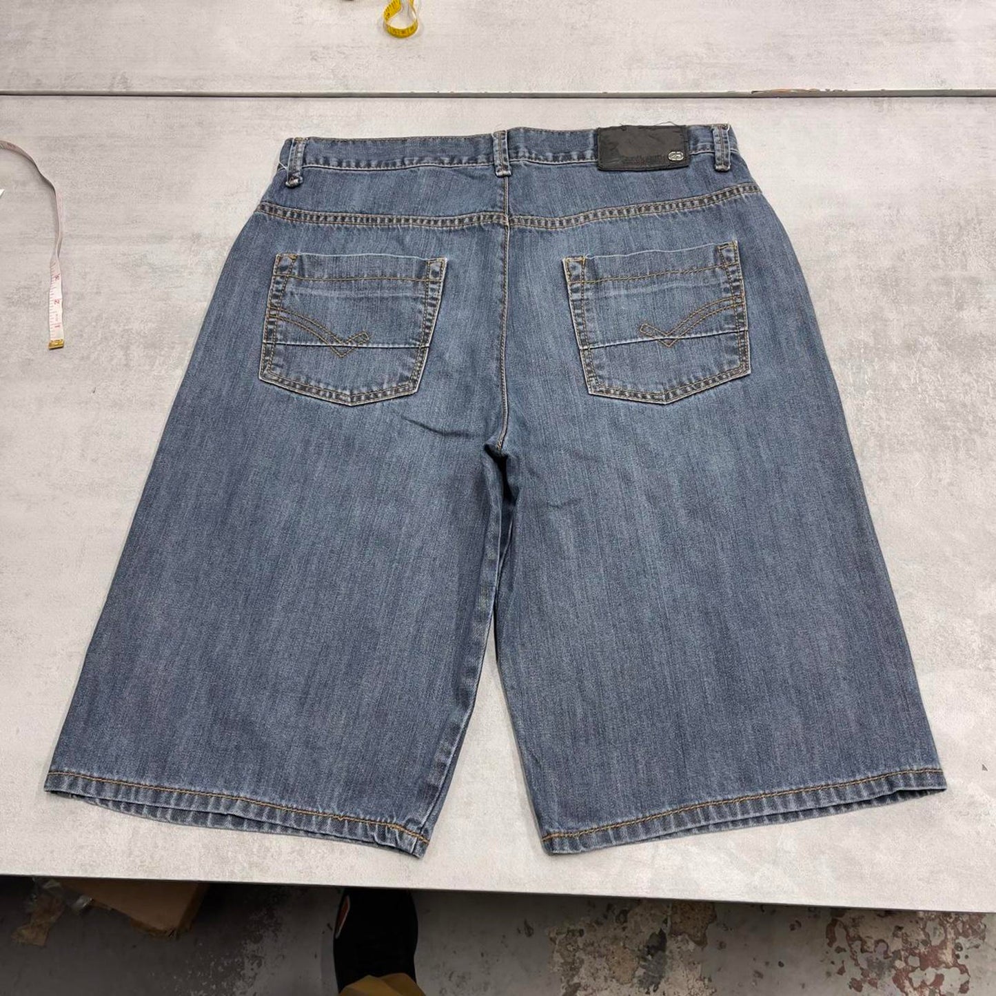 Baggy Ecko Unltd shorts W34 loose denim skater style shorts stitch detailing