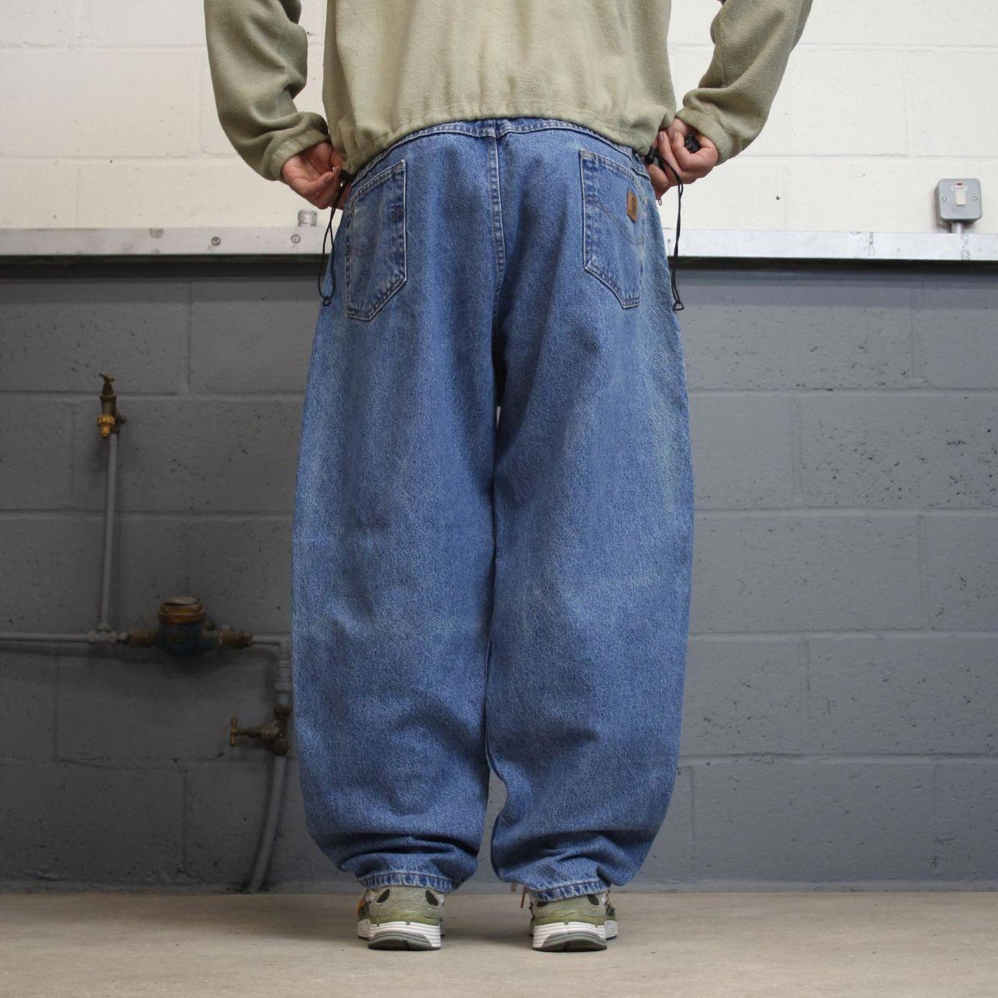 Vintage Carhartt jeans 90s y2k skater style W46L30 blue loose 100% cotton denim