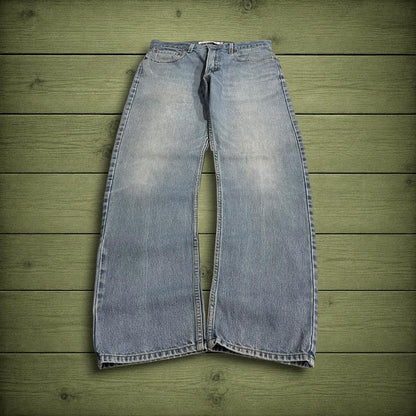 Y2K levi’s 505 jeans W34L34 straight leg washed blue Straight fit 5 pocket pants red tab logo
