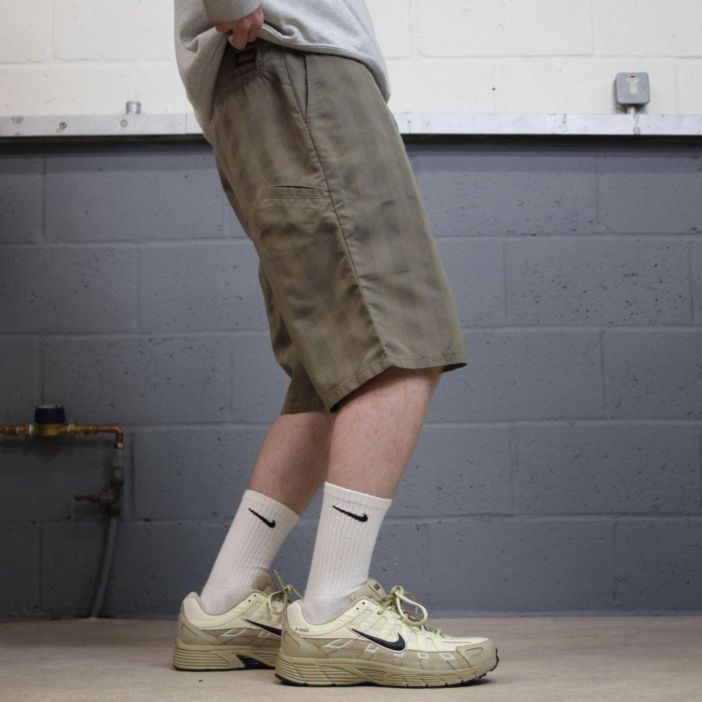 Dickies baggy checkered carpenter shorts khaki Twill chino skater style shorts loose long leg