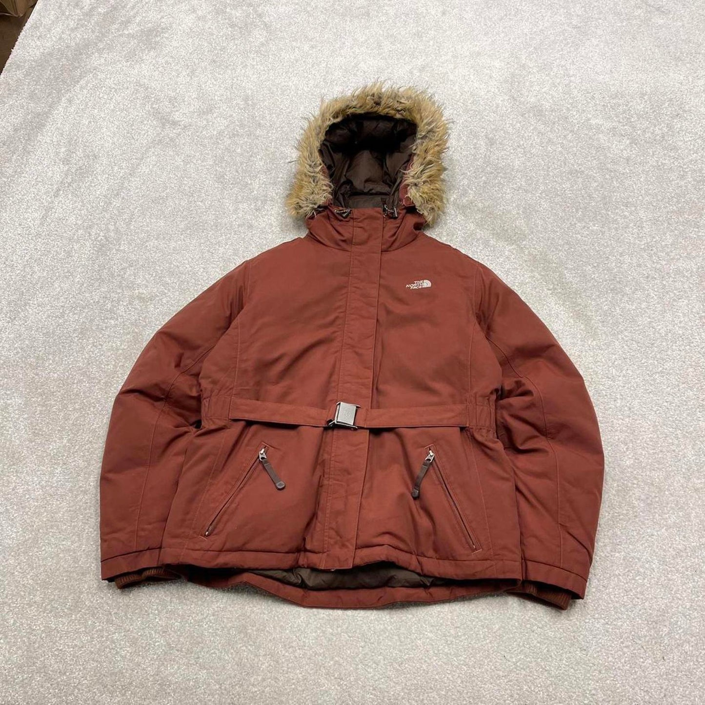 North Face HyVent puffer jacket L women's burgundy y2k 00s style tech windbreaker autumn winter