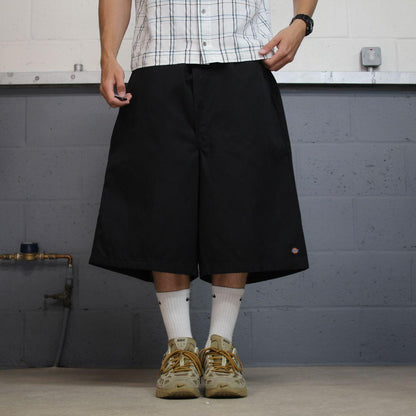 Dickies extra baggy chino shorts carpenter black
