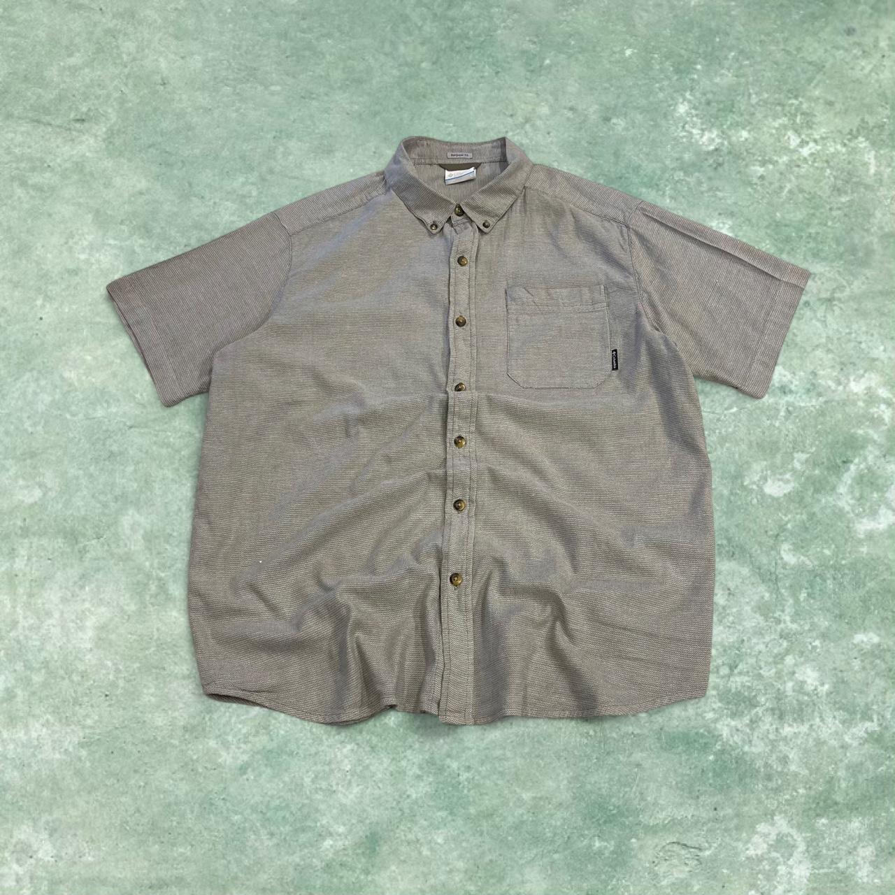 Columbia Y2K short sleeve shirt grey Festival style button down summer shirt