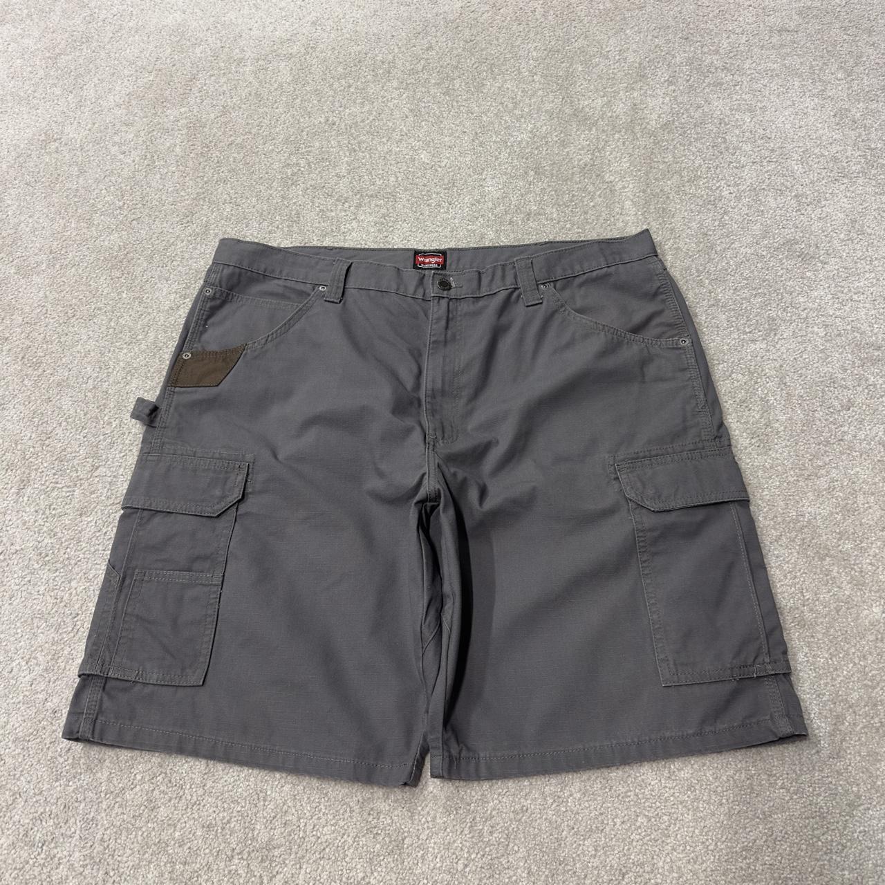 Wrangler baggy cargo shorts grey W40 canvas summer holiday utility