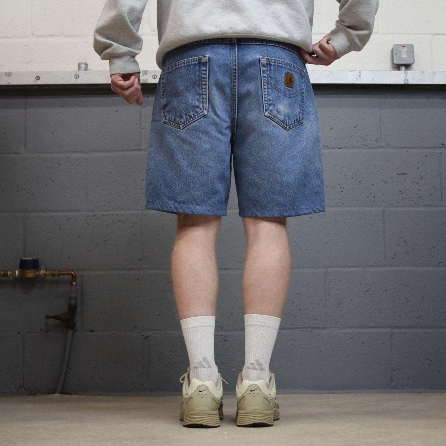 Carhartt denim shorts y2k faded blue Loose skater style work jorts