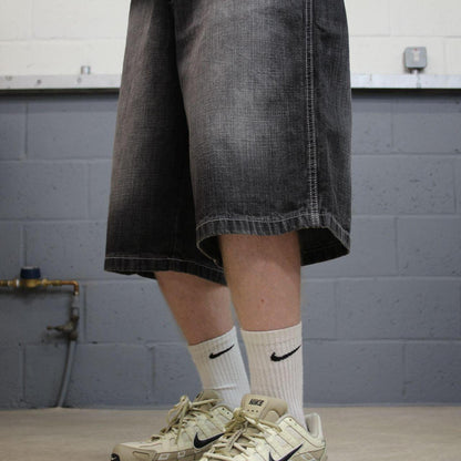Baggy Southpole denim shorts y2k black Streetwear skater style brand surf jorts