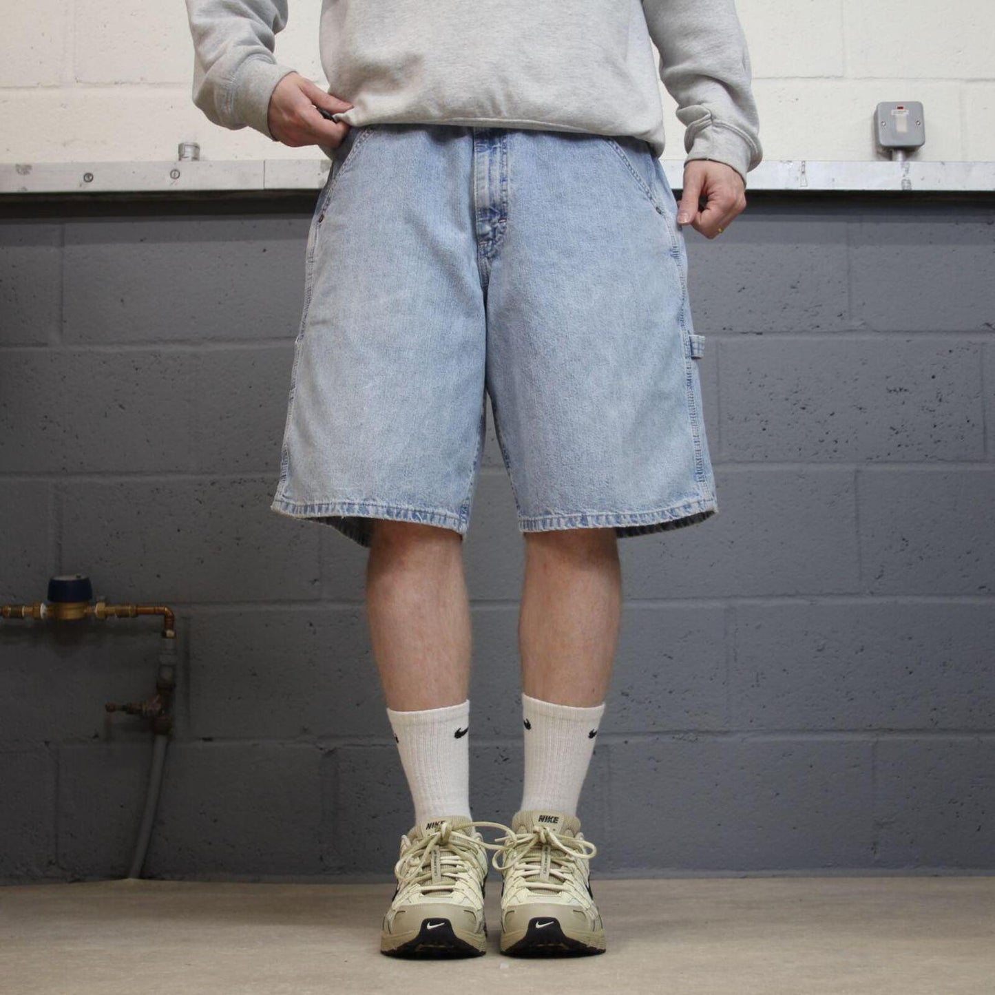 Lee denim carpenter shorts cargo blue Loose leg skater style surf jorts