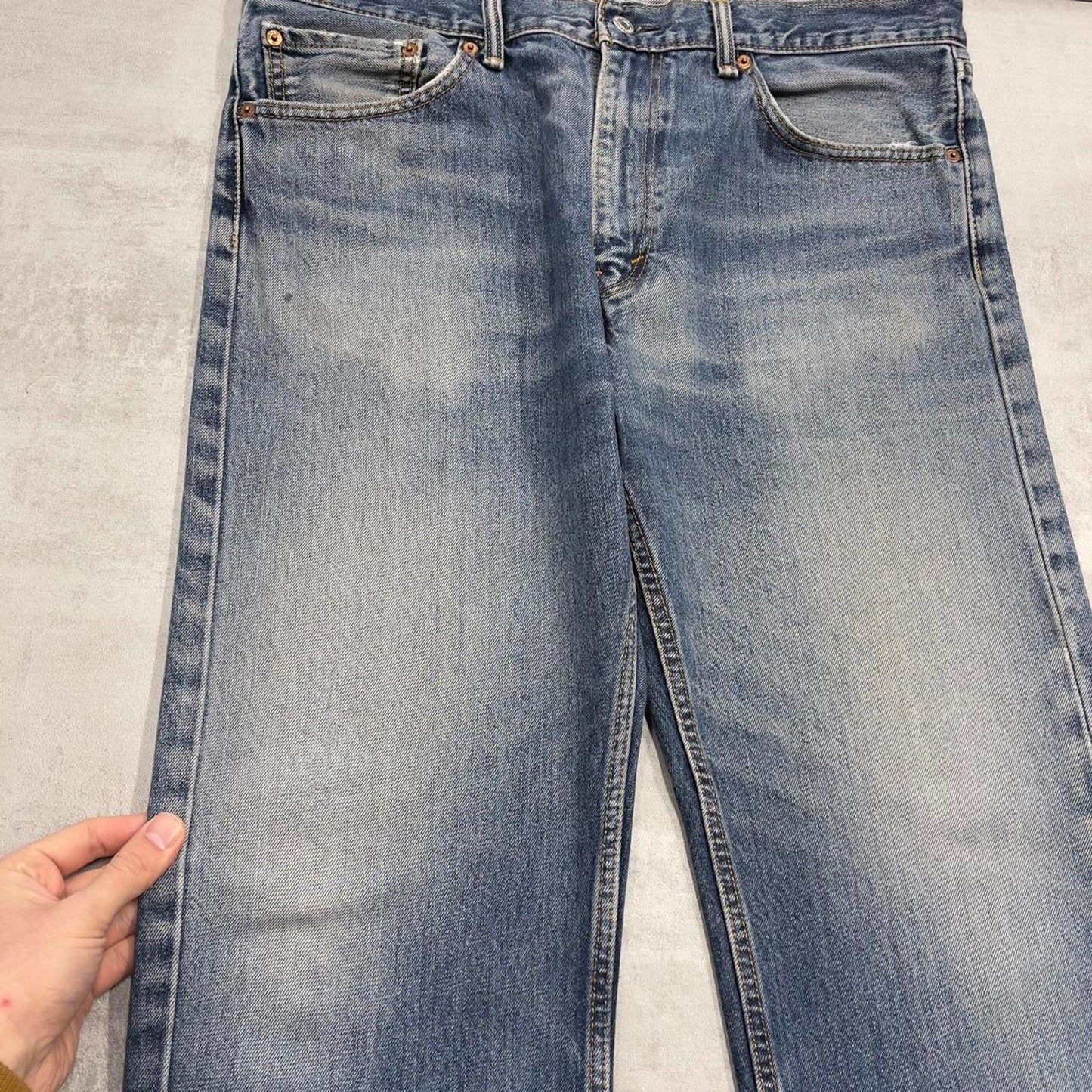 Blue Levi's 505 jeans W38L30 loose denim jeans red tab logo