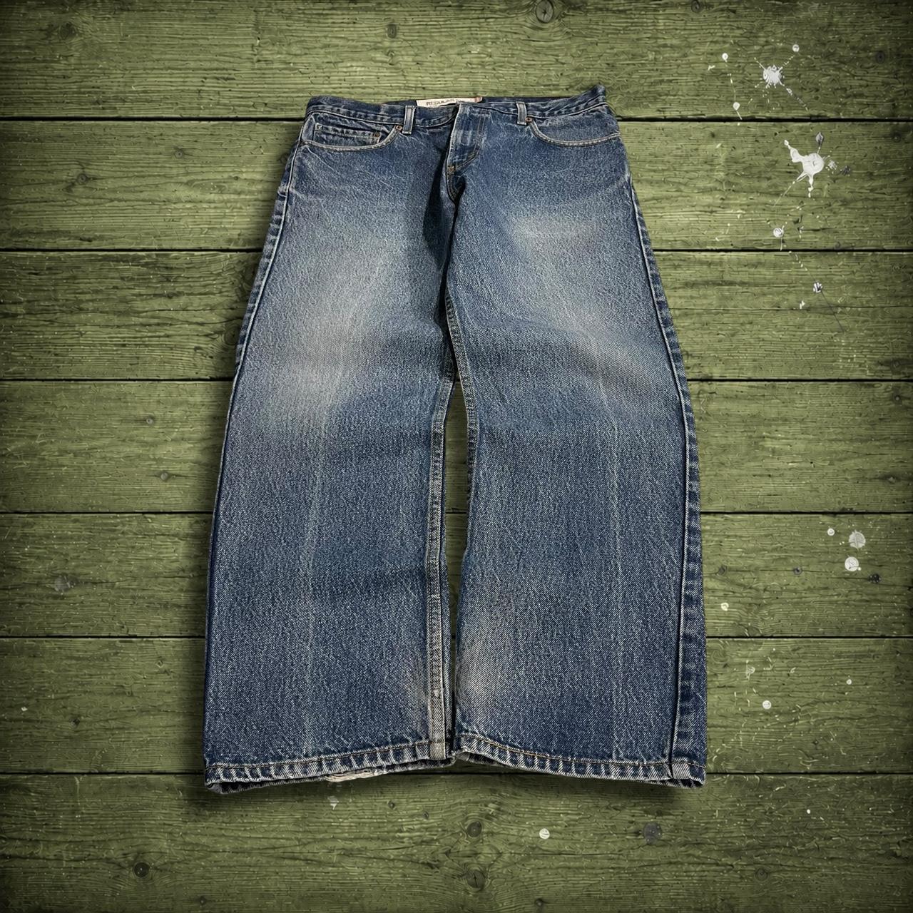 Y2K Levi’s 505 jeans blue starched denim W34L29 100% cotton straight fit 5 pocket belt loops red tab
