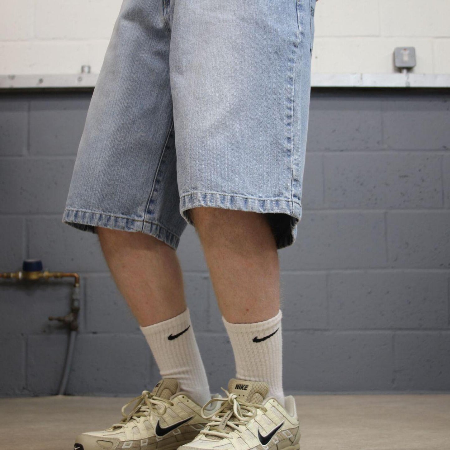 Denim Y2K embroidered shorts long leg blue Riflessi skater style brand surf jorts