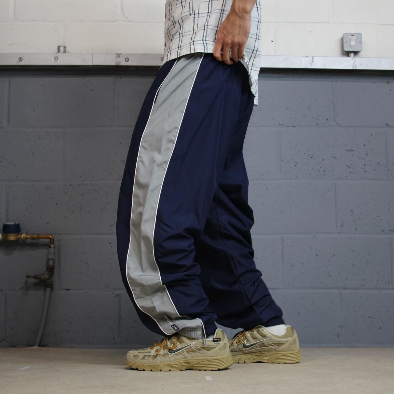 Baggy Y2K Reebok tracksuit bottoms black navy XL Loose lined casual 2000s style track pants
