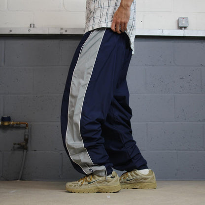 Baggy Y2K Reebok tracksuit bottoms black navy XL Loose lined casual 2000s style track pants