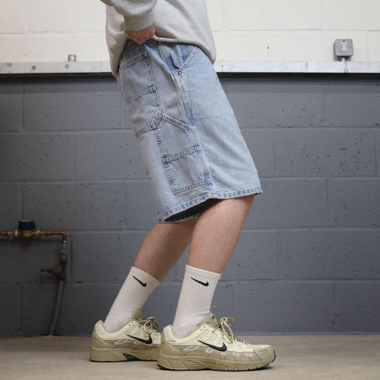 Lee denim carpenter shorts cargo blue Loose leg skater style surf jorts