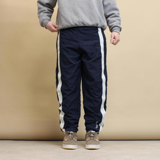 Vintage Reebok tracksuit bottoms Medium trackies joggers