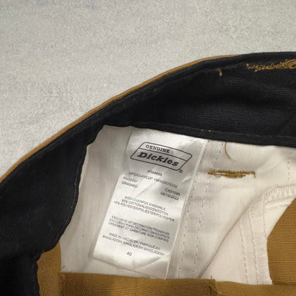 Baggy Tan Dickies cargo shorts W40