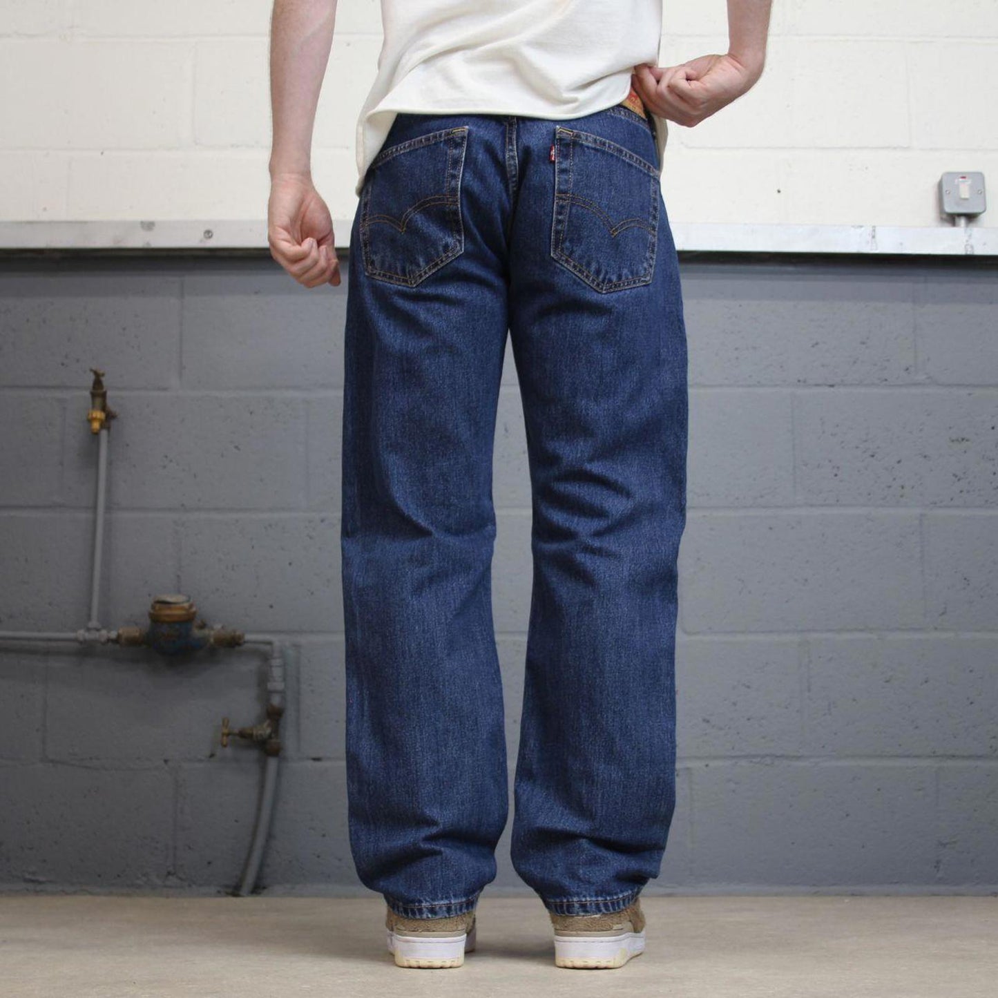 Blue Levis 505 jeans W34L30 blue loose straight leg y2k style pants red tab logo