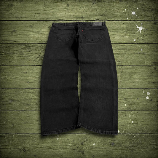 Y2K Levi’s 505 jeans W38L30 black Straight fit 5 pocket belt loops red tab logo