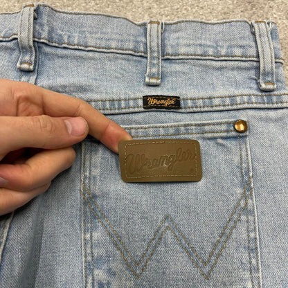 Vintage Y2K Wrangler jeans light wash blue Straight leg 00s style pants cowboy style