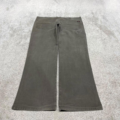 90s Dickies carpenter jeans workwear W40L32 00s skate style green canvasy worker cargos