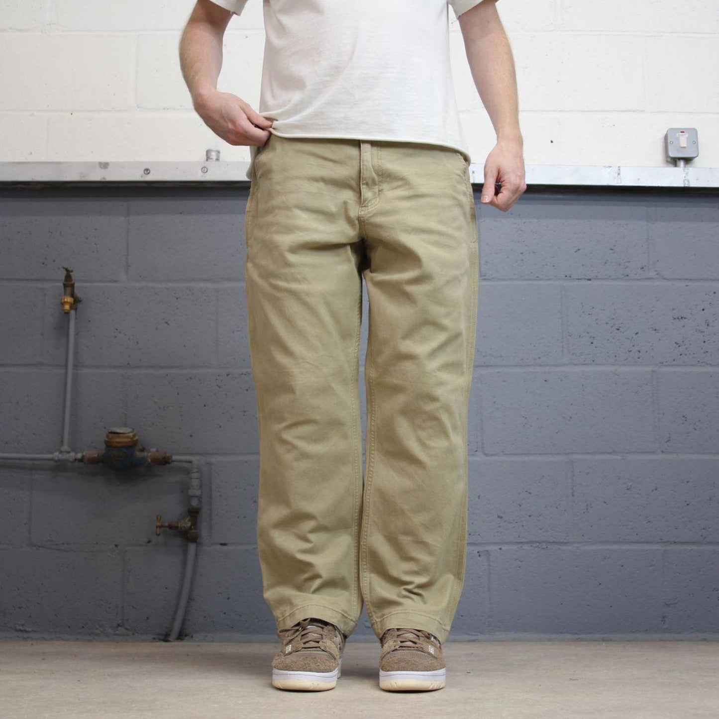 Mens Carhartt carpenter pants W36 L30 tan relaxed 90s style cargos