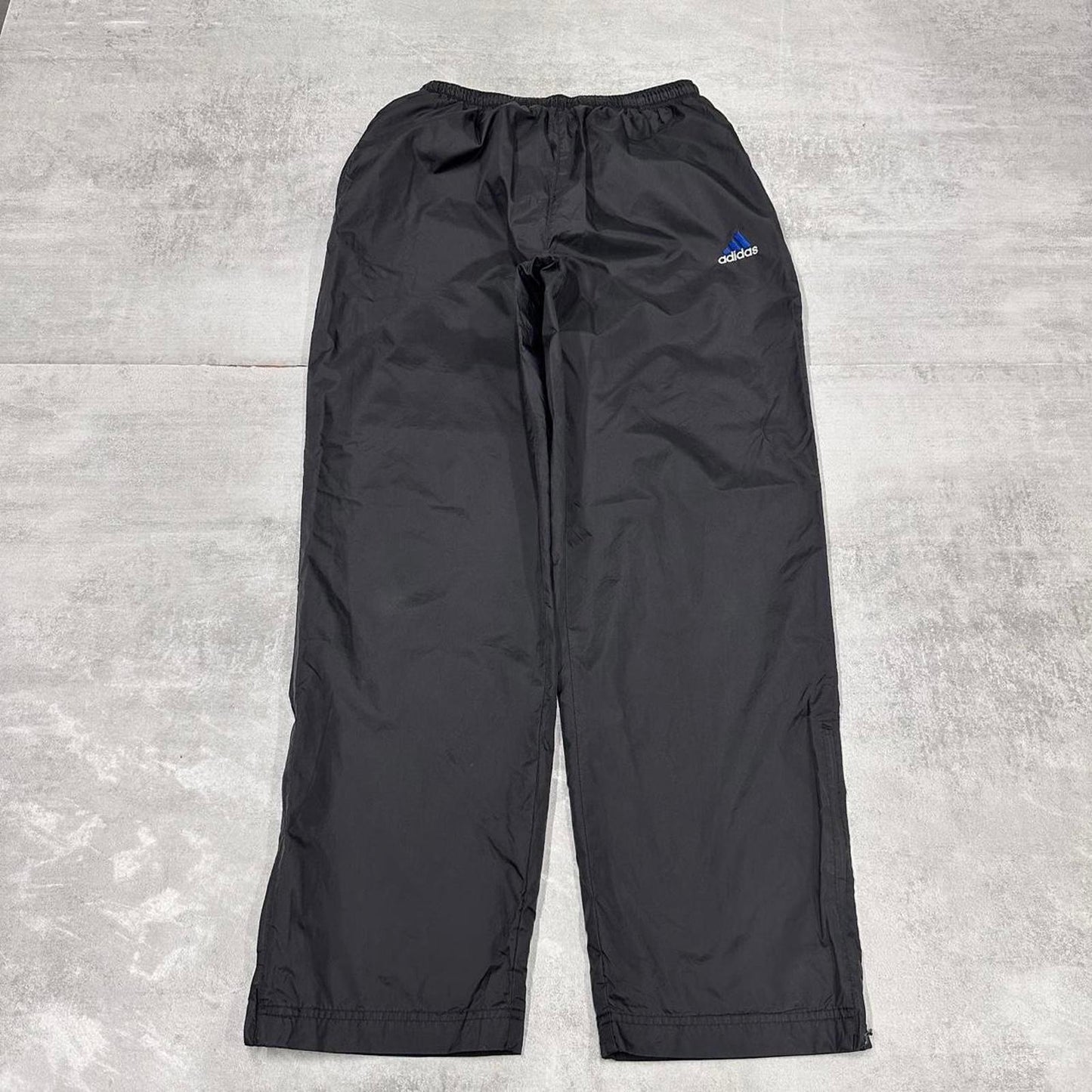 Baggy Adidas Trackies M loose y2k wide leg embroidered logo joggers