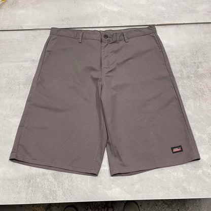 Dickies carpenter shorts W38