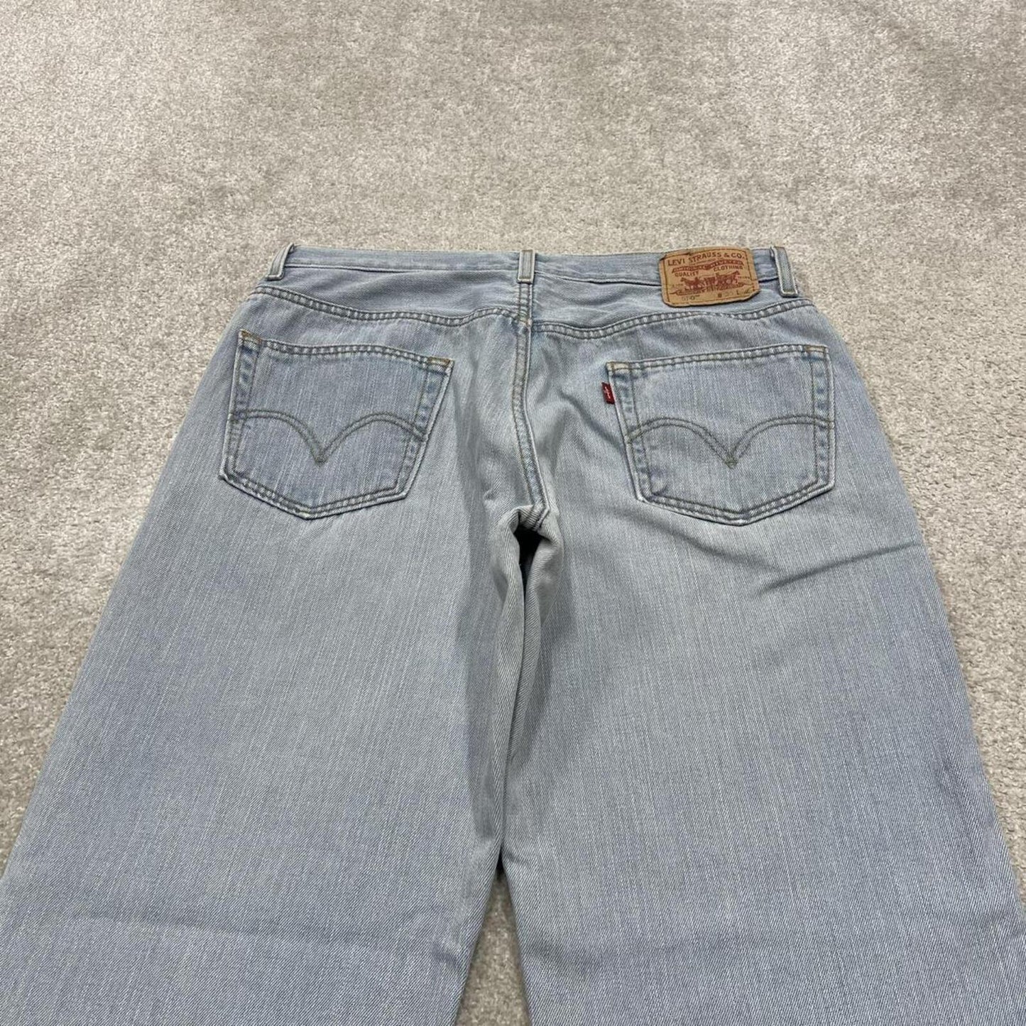 Baggy y2k Levi’s jeans 550 washed blue Loose relaxed fit 00s denim pants red tab logo