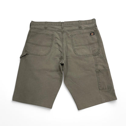 Mens Dickies carpenter shorts W36