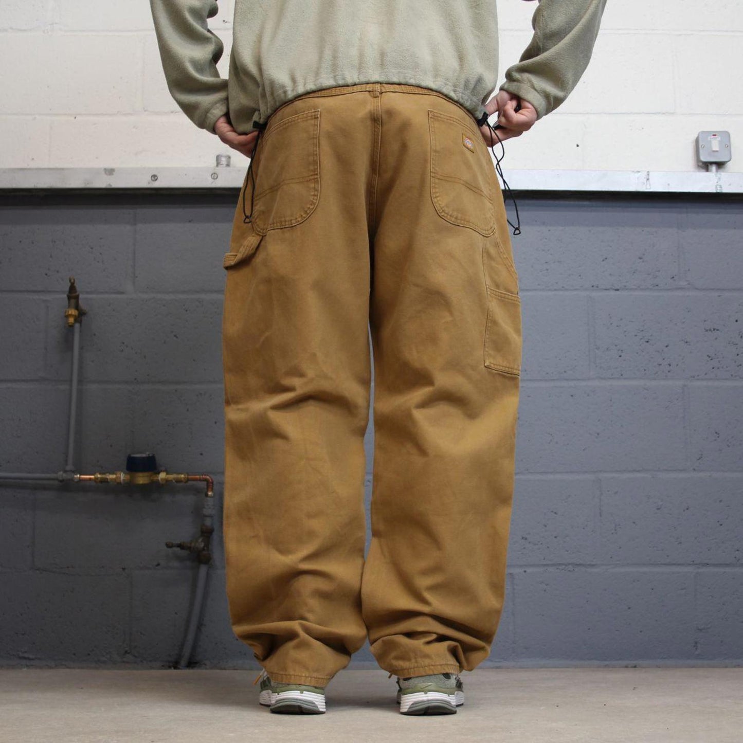 90s baggy Dickies carpenter jeans W40L32 00s skate style tan thick canvas workwear cargos
