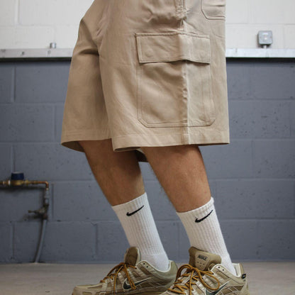 IZOD lightweight cargo shorts y2k tan Silk cotton floaty surf style summer shorts