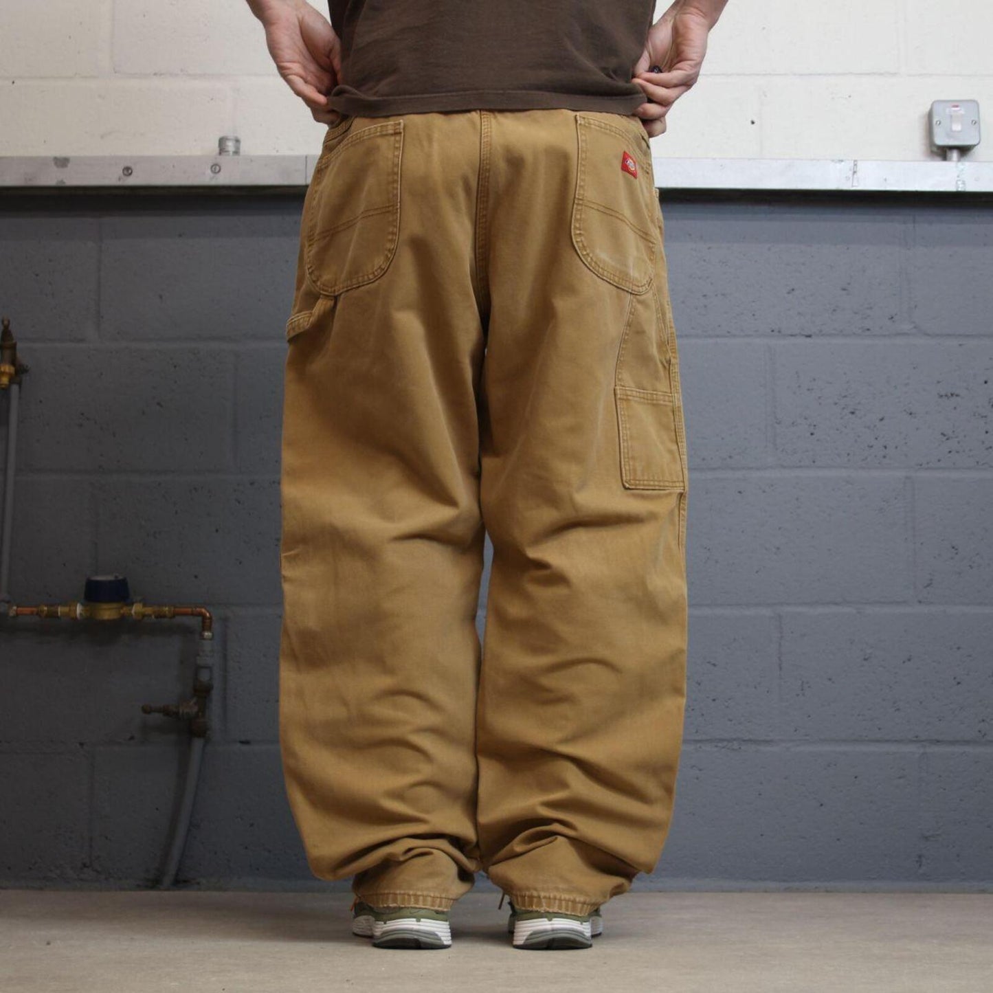 Dickies baggy carpenter jeans wide leg tan brown Loose canvas skate style cargo work pants