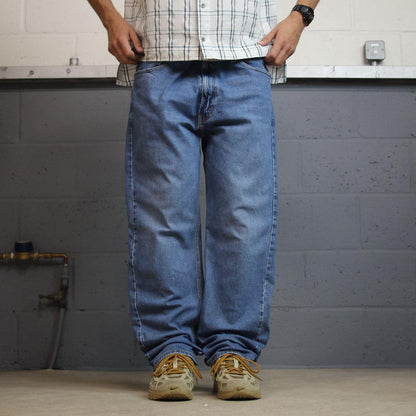Levi’s 505 jeans y2k W40L30 blue denim straight leg red tab logo
