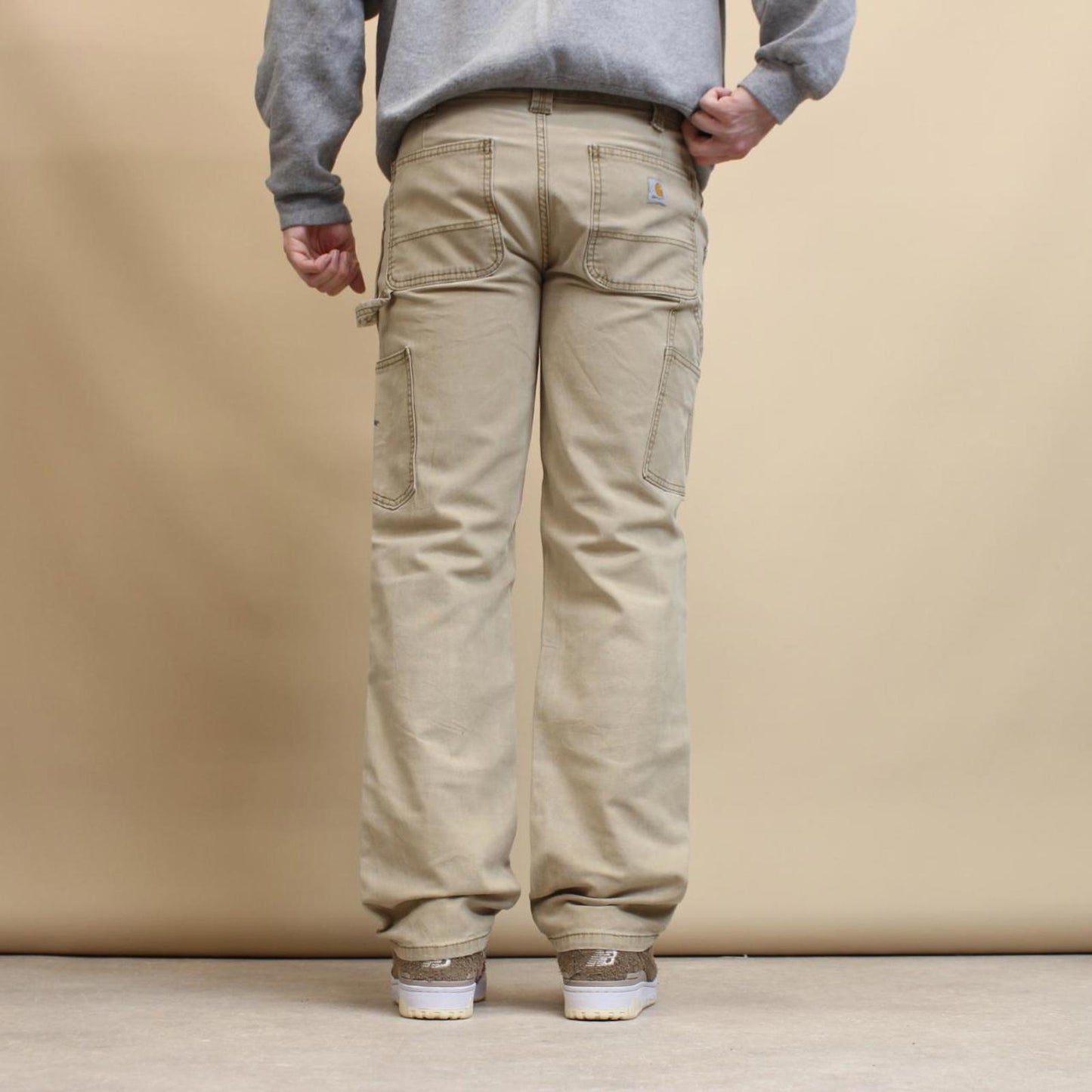 Tan Carhartt carpenter pants size 8 W32L31 original fit cargo 90s style pants