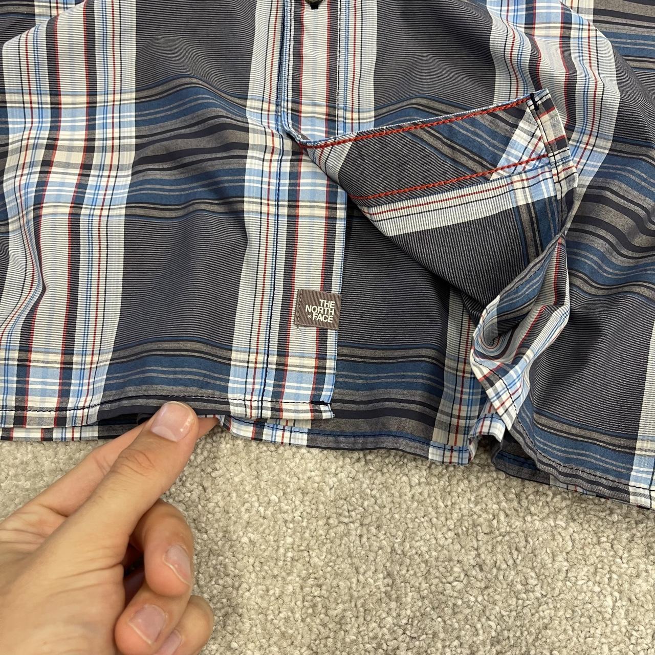 North Face checkered short sleeve shirt grey navy TNF Festival style surf check shirt