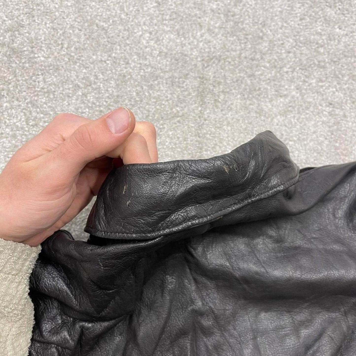 Vintage leather flight aviator bomber jacket brown L.L.Bean boxy genuine goatskin leather coat