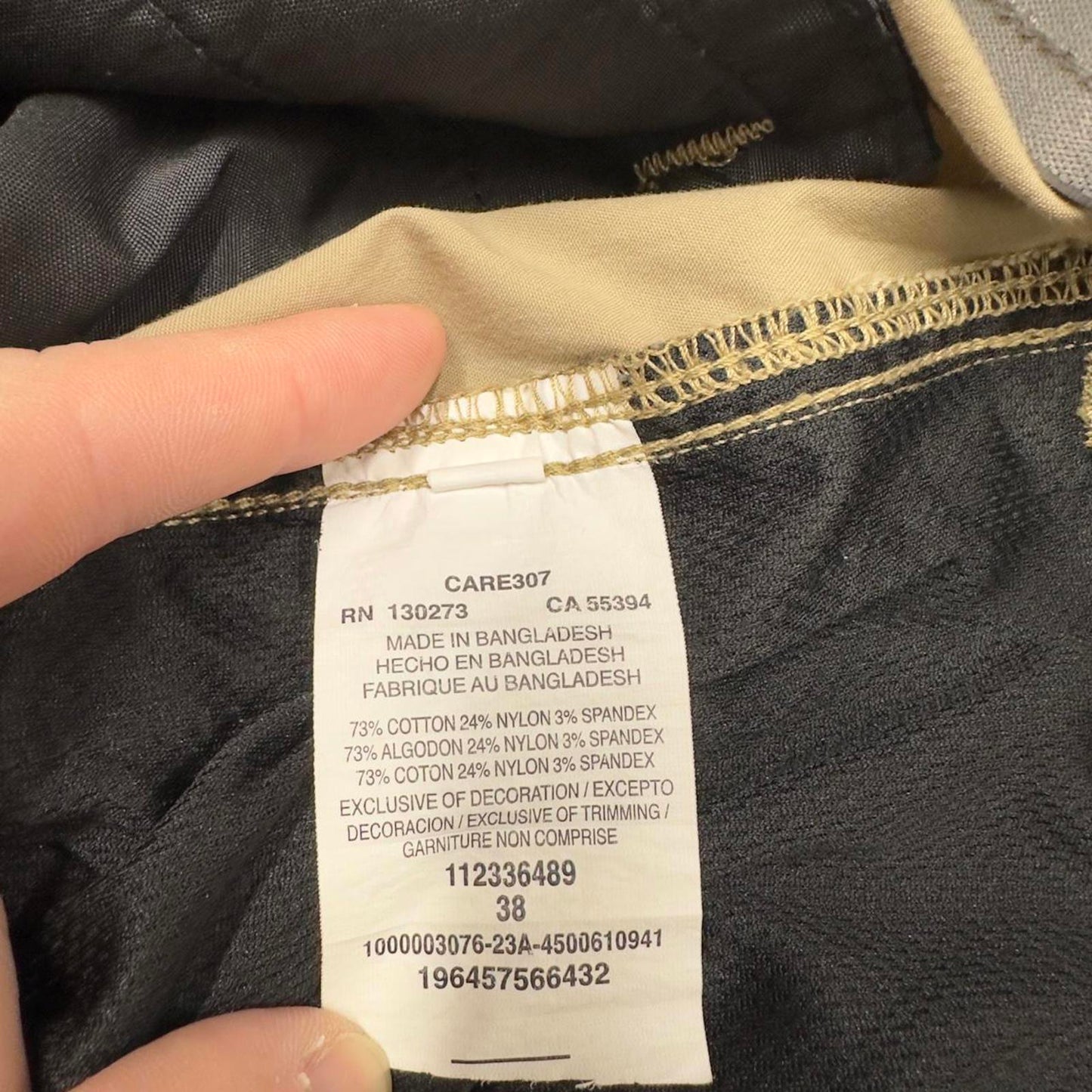 Mens Lee shorts W38