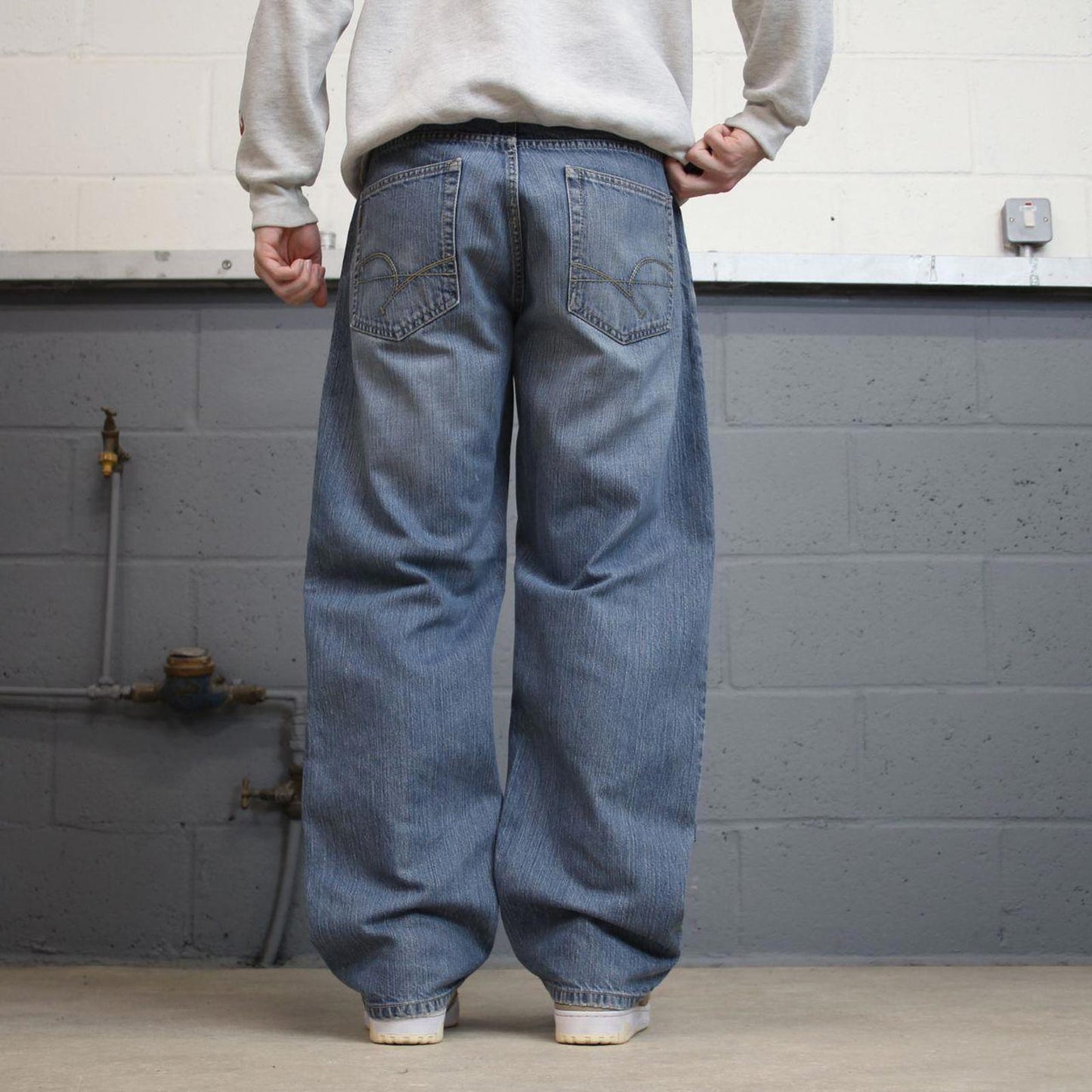 Vintage blue Paco jeans W36L32 loose baggy denim y2k style skater jeans waist patch stitch designs