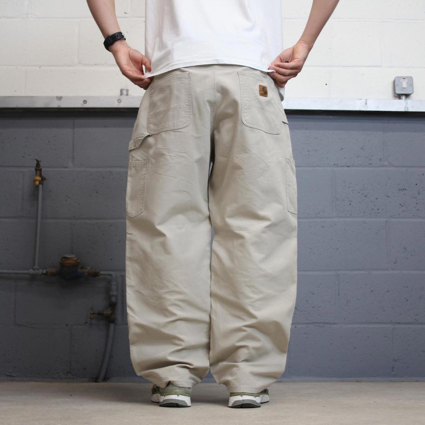 Vintage baggy Carhartt carpenter pants W38L30 90s style wide leg cargos