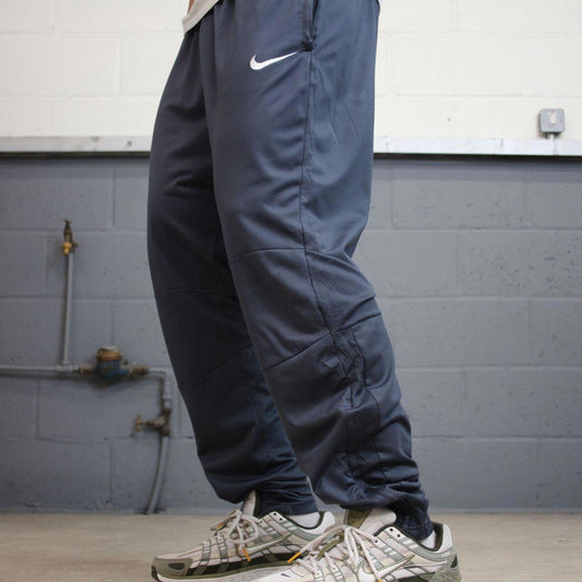 Nike Trackies XXL Grey y2k 00s style dri-fit joggers embroidered logo