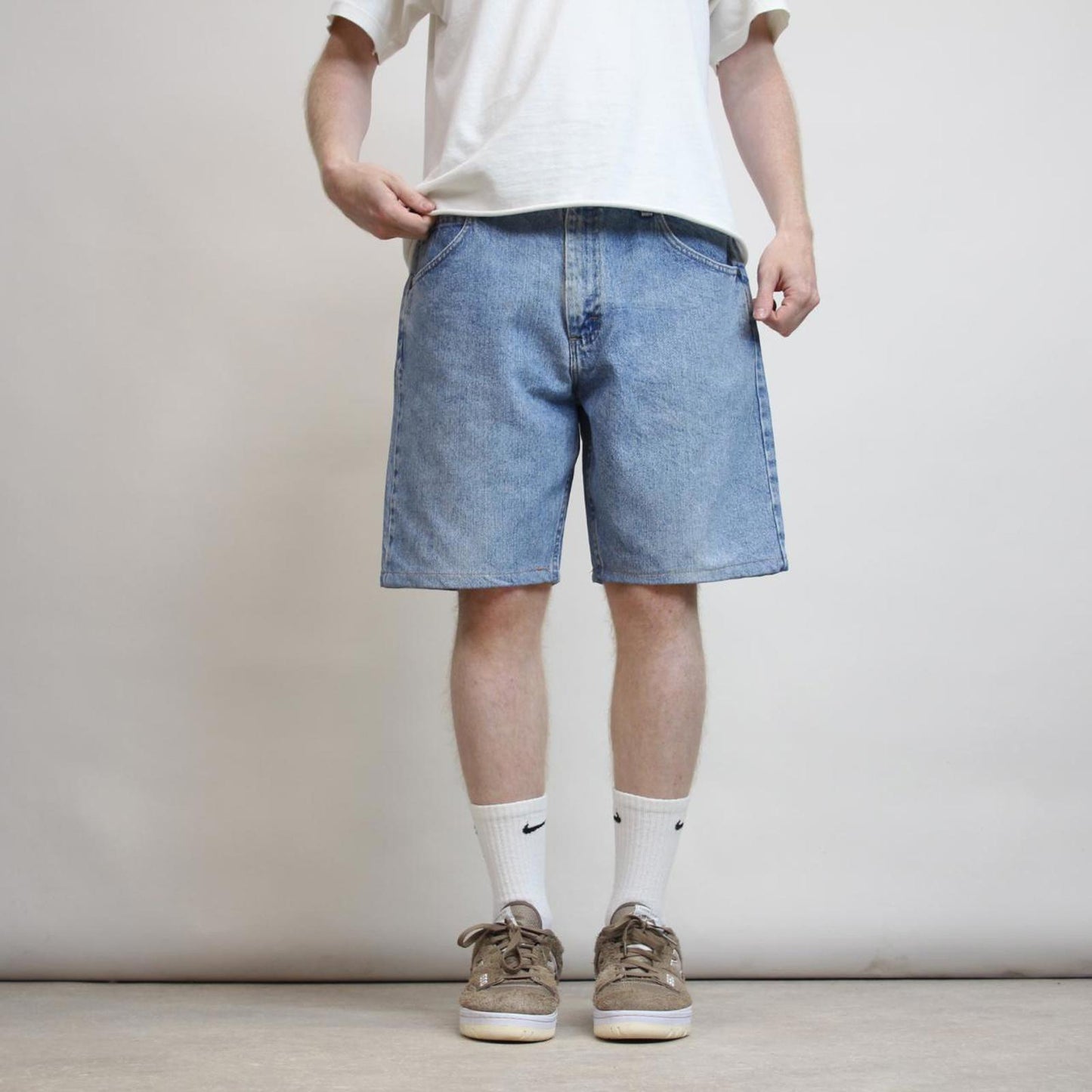Mens Wrangler jorts W34